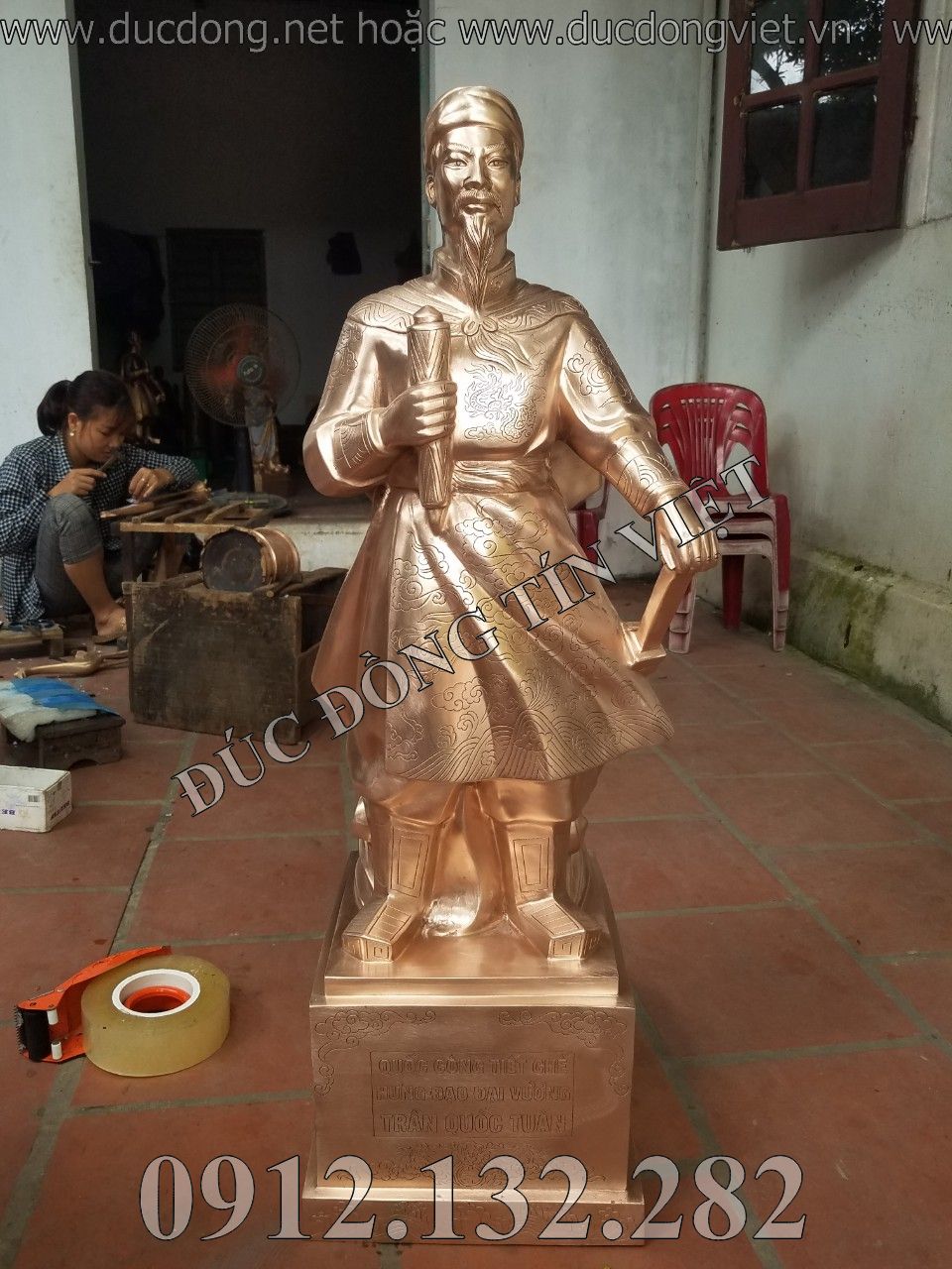Tượng trần quốc tuấn 42cm 50cm 70cm 90cm