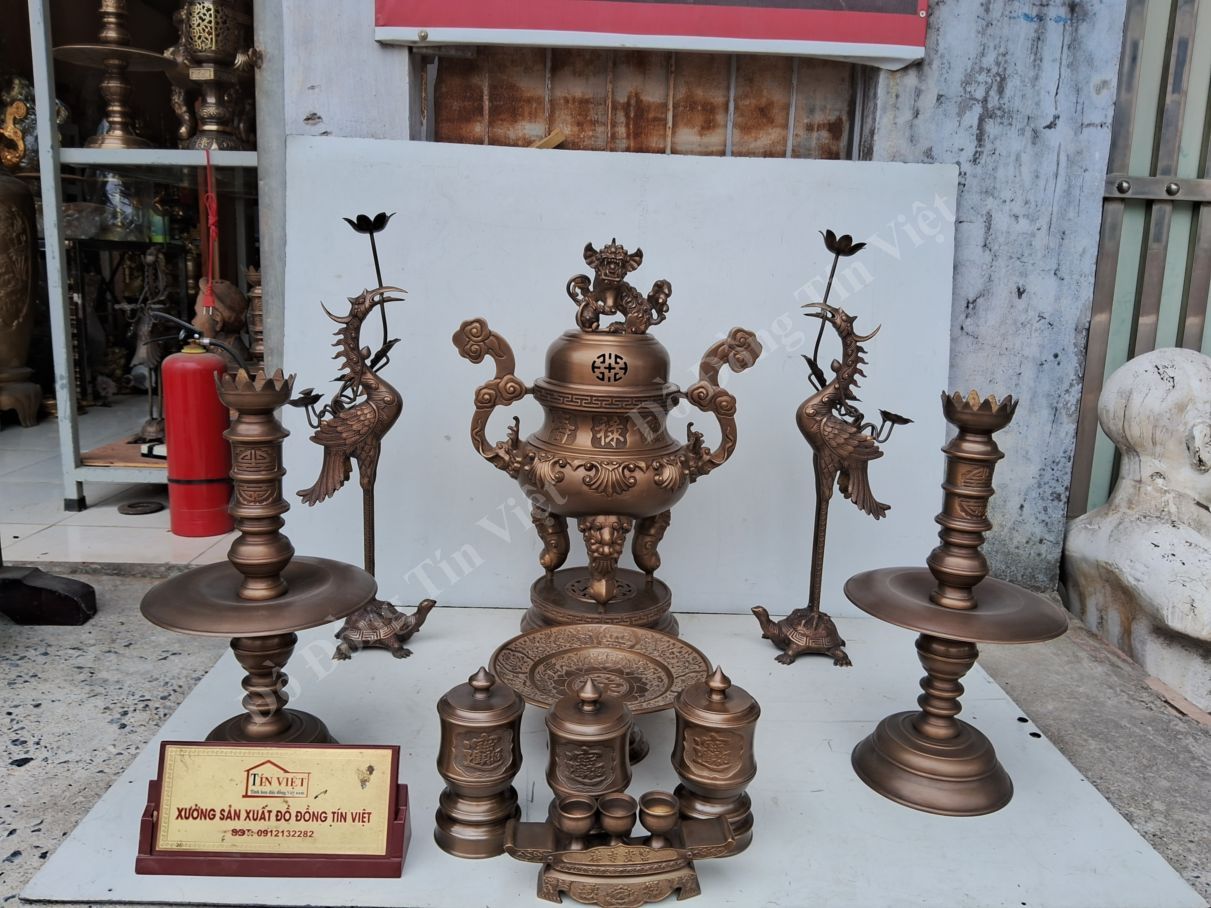 Bộ Thờ Bằng Đồng Giả Cổ Cao 68 – Sản Phẩm Cao Cấp Từ Xưởng Đồ Đồng Tín Việt