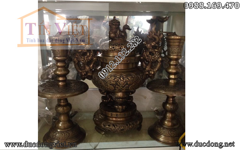 Bộ thờ bằng đồng giả cổ