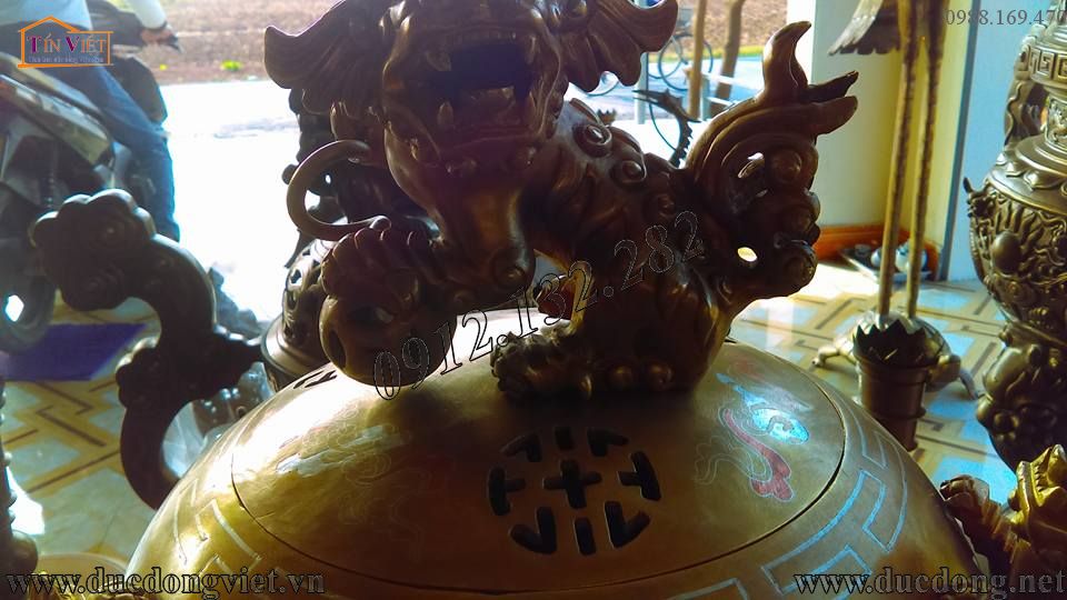 Đỉnh đồng quả bóng 65 đồng vàng khảm tam khí bằng bạc