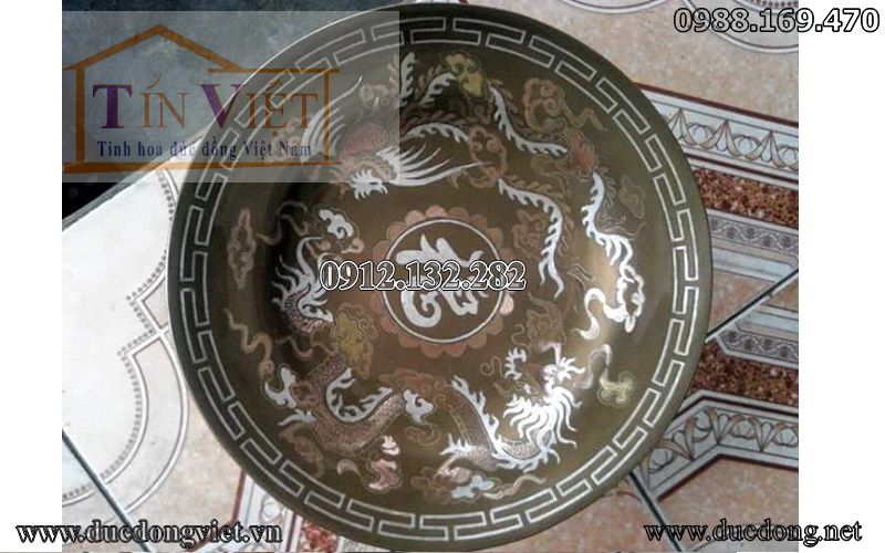 Mâm bồng bằng đồng khảm bạc tam khí