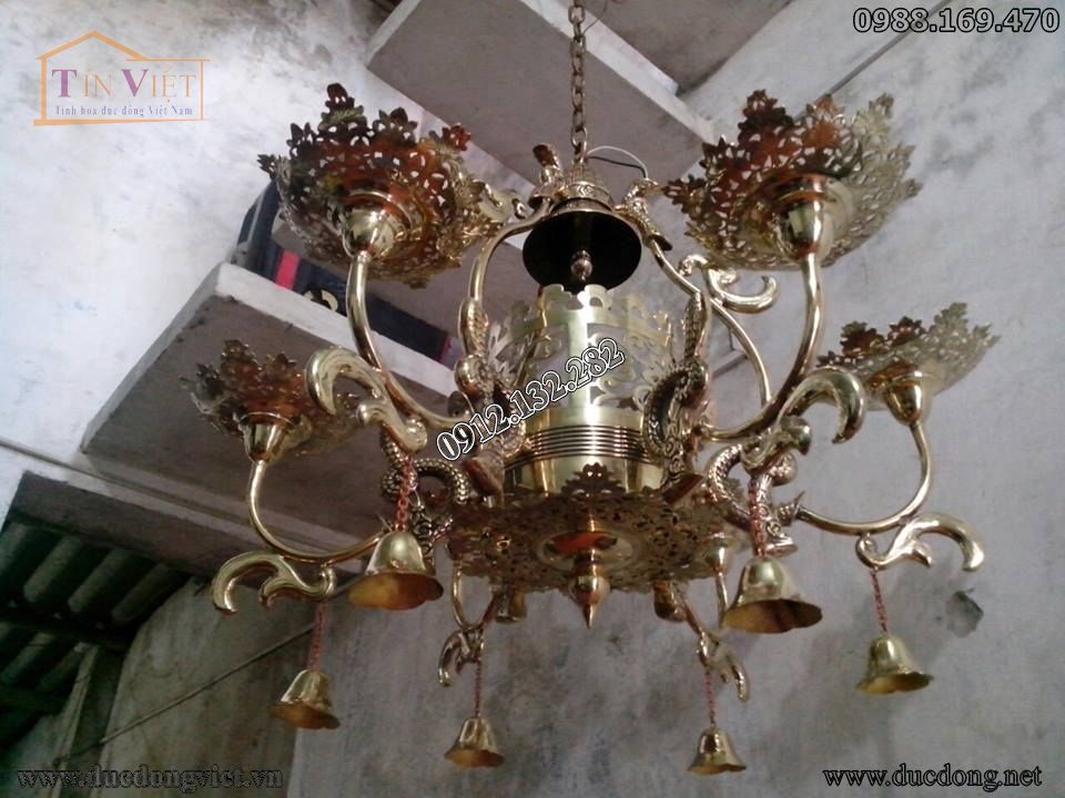 Đèn chùm bằng đồng