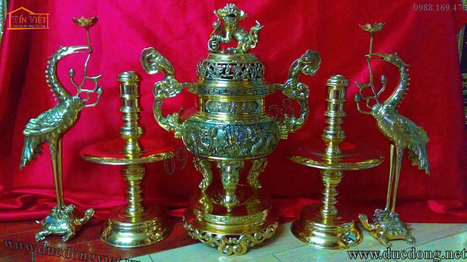 Tổng hợp những mẫu bộ đồ thờ bằng đồng đẹp nhất 2017