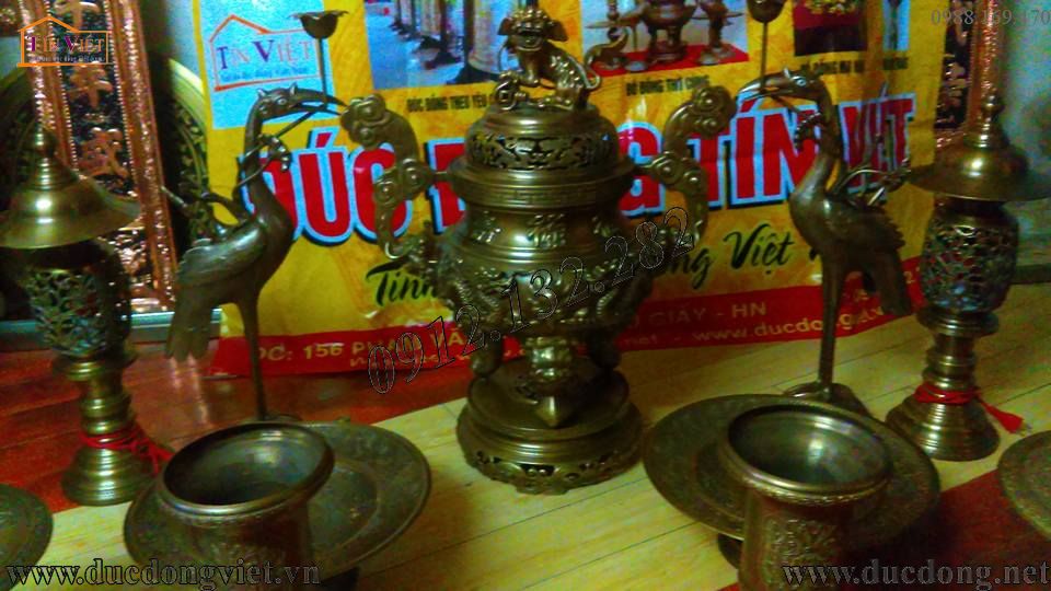 Tổng hợp những mẫu bộ đồ thờ bằng đồng đẹp nhất 2017