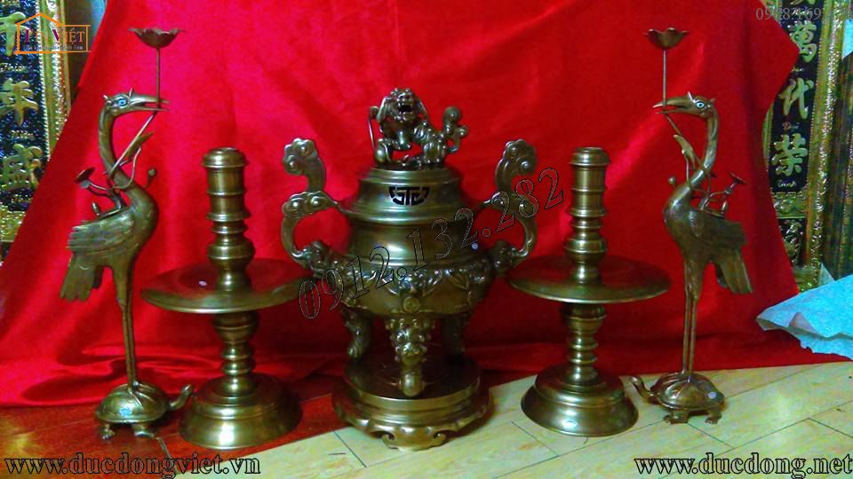 Tổng hợp những mẫu bộ đồ thờ bằng đồng đẹp nhất 2017