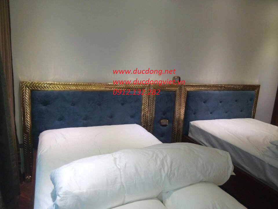 khung giường mạ vàng 24k