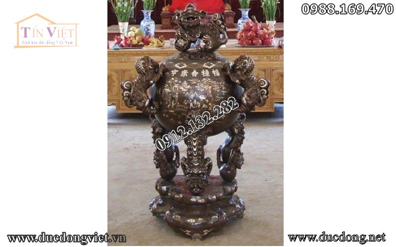 Đỉnh đồng quả cầu thất lân khảm tam khí