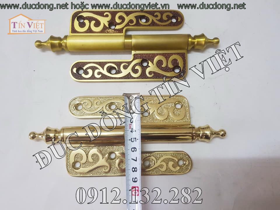 Mã 246 Bản lề đồng cho cửa gỗ