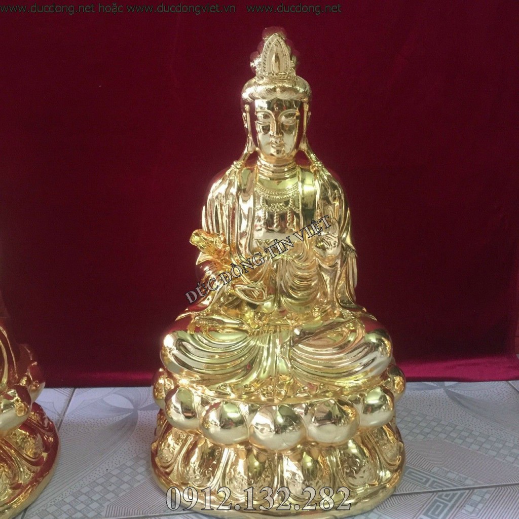 Bộ 7 tượng dược sư cao 47cm, được đúc bằng đồng vàng nguyên chất, mạ vàng